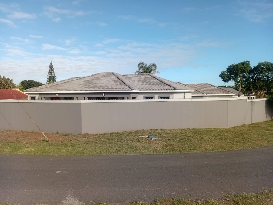 2 Bedroom Property for Sale in Gonubie Eastern Cape